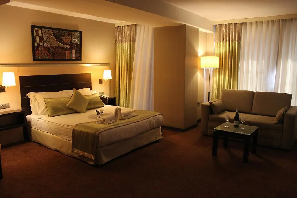 Izmir Comfort Boutique Hotel