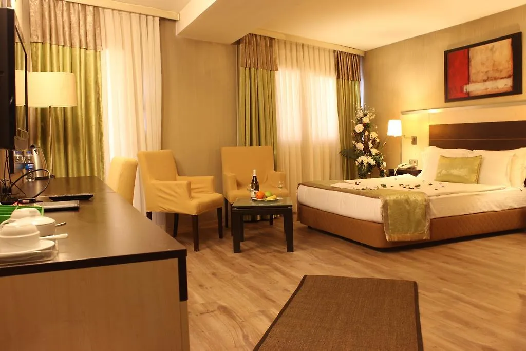 Izmir Comfort Boutique Hotel